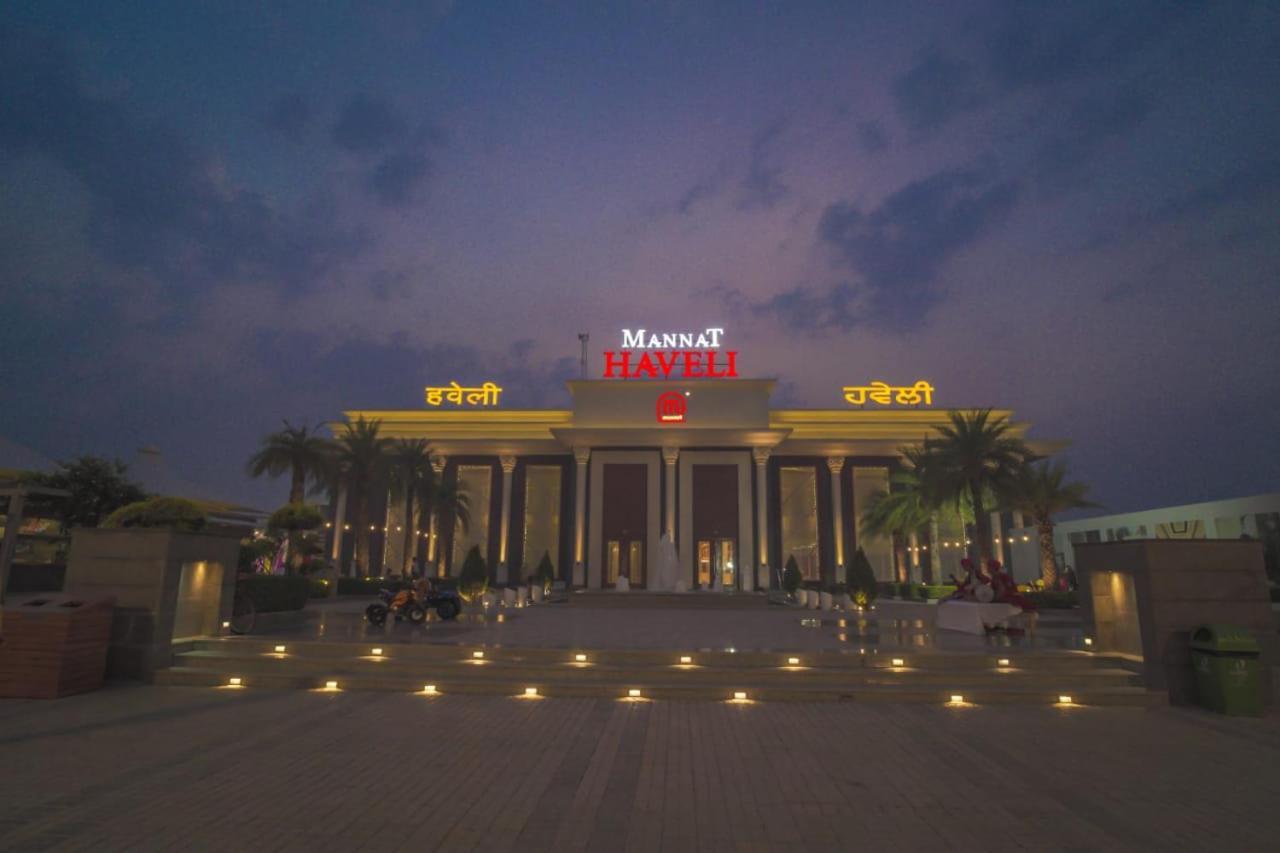 Mannat Haveli Hotell Kurukshetra Exteriör bild